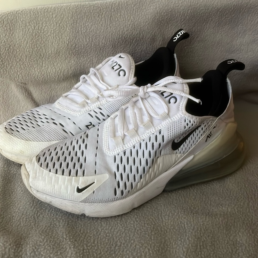 Nike Air270 - US6.5